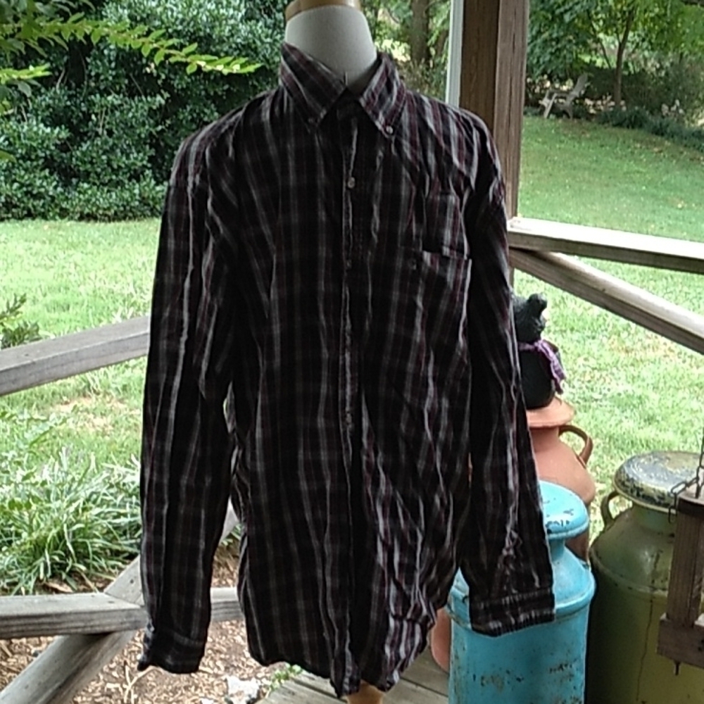 Mens large Carhartt mens large button down casual
